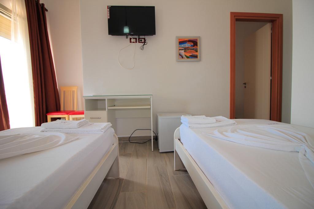 Hotel Keisa Dhërmi Extérieur photo