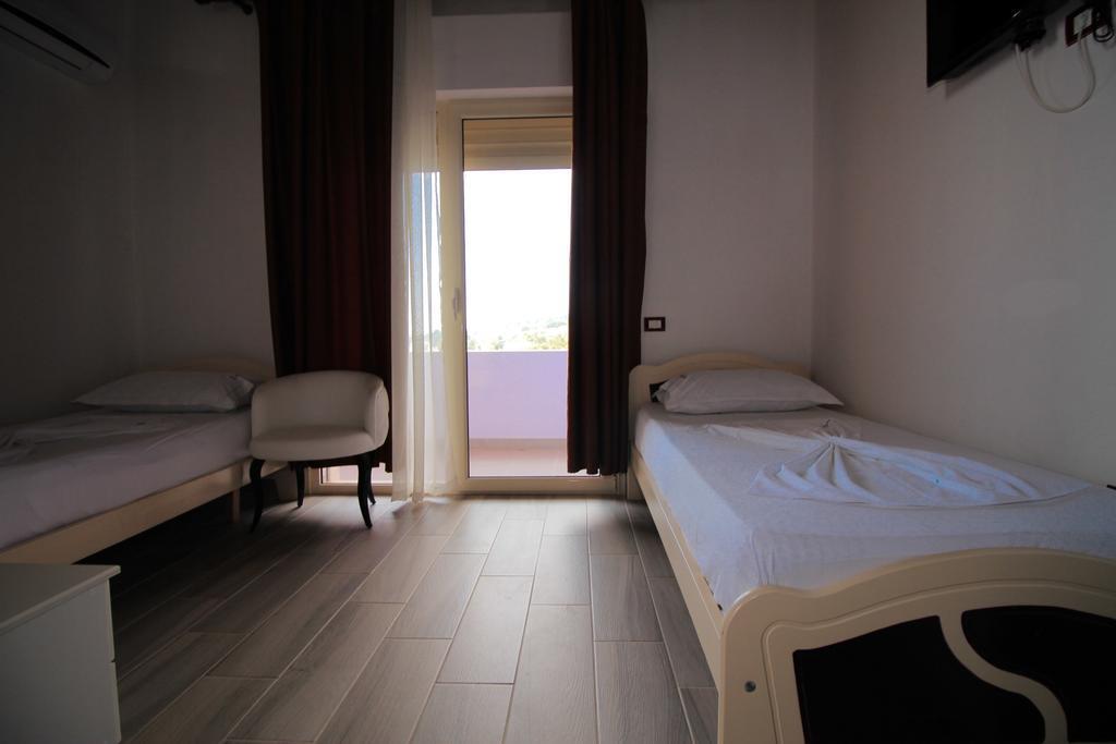 Hotel Keisa Dhërmi Chambre photo